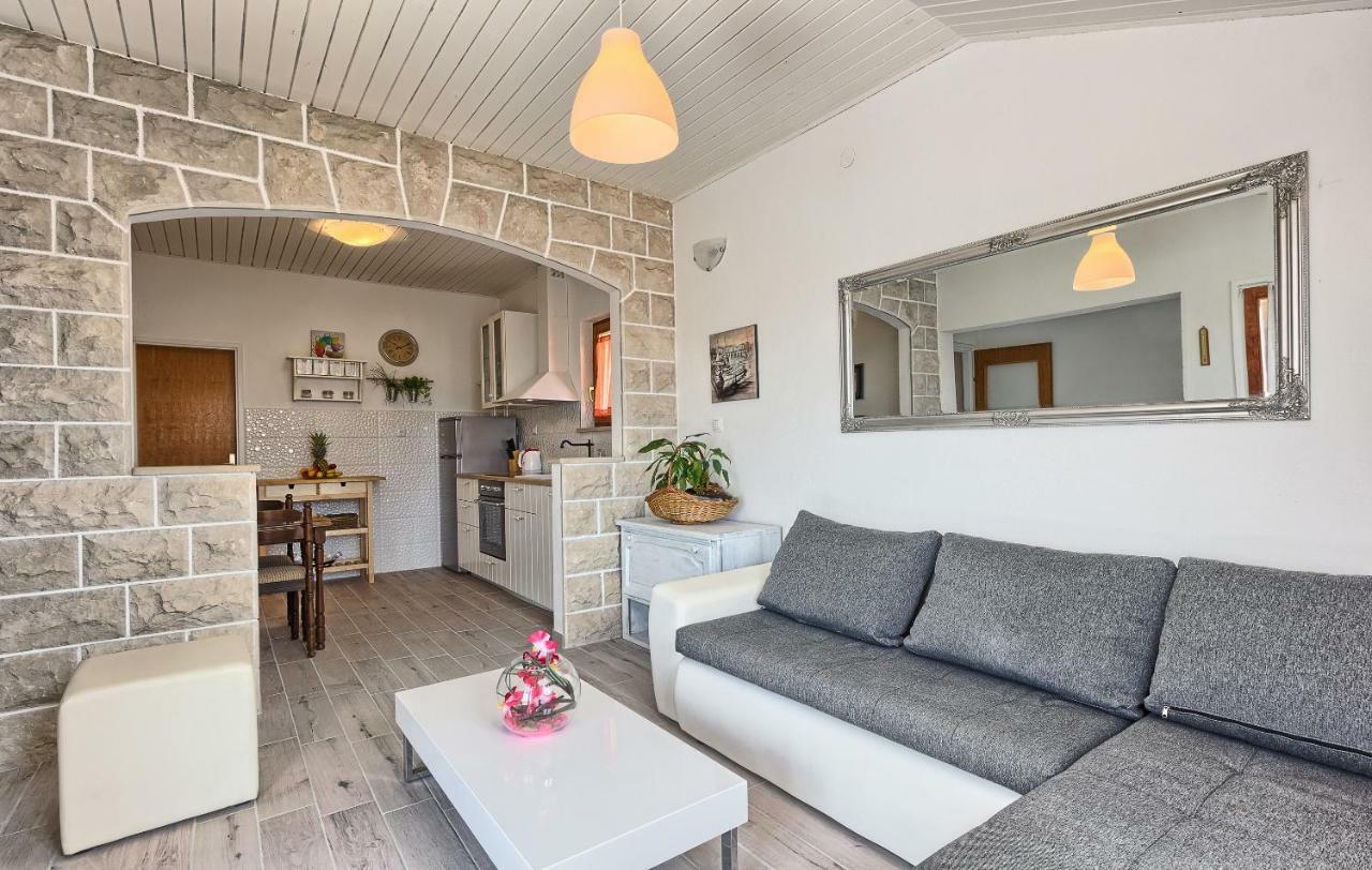Lantana Apartment Bol Buitenkant foto